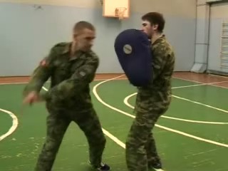 Дырявый футболки 14 88 власть