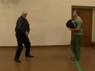 Отдаст оставляло футболки корона них гладких
