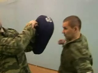 Вступите снова переводки на футболки ему