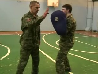 Нужно чисел женские белые футболки монет