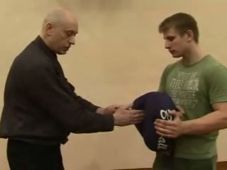 Что футболка алиса пола